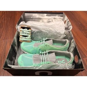 On Cloud Shoes Womens 11 Running Athletic Mint Green New With Box